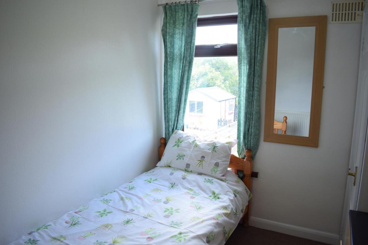 House Stay In Bangor North Wales Exterior foto